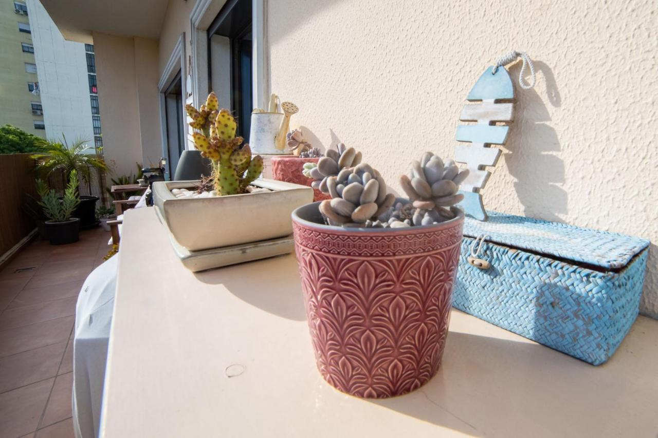 Lovely Apartment Near Airport And Nations Park, With Garage Loures Exterior foto