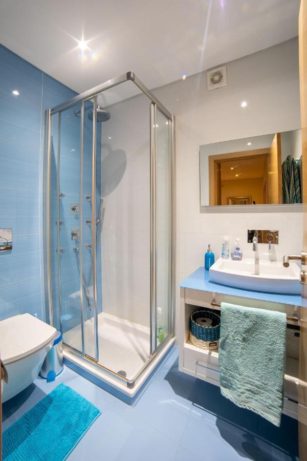 Lovely Apartment Near Airport And Nations Park, With Garage Loures Exterior foto